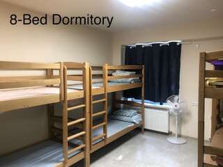 Хостелы All Seasons Hostelandtours Ереван Кровать в общем 8-местном номере-2