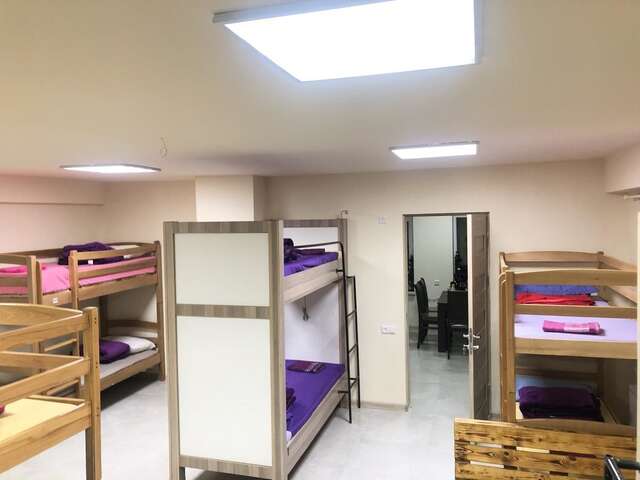 Хостелы All Seasons Hostelandtours Ереван-43