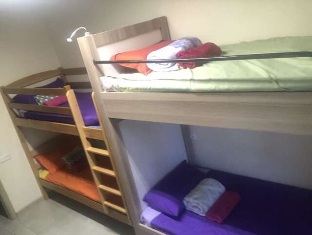 Хостелы All Seasons Hostelandtours Ереван-7